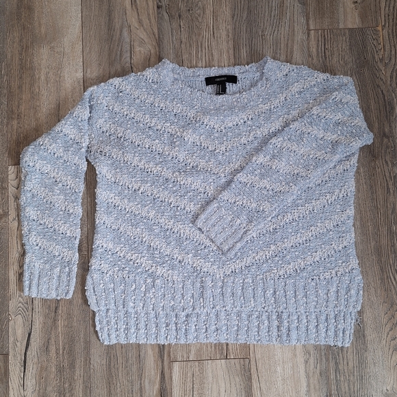 Blue and White Sweater - Picture 4 of 6